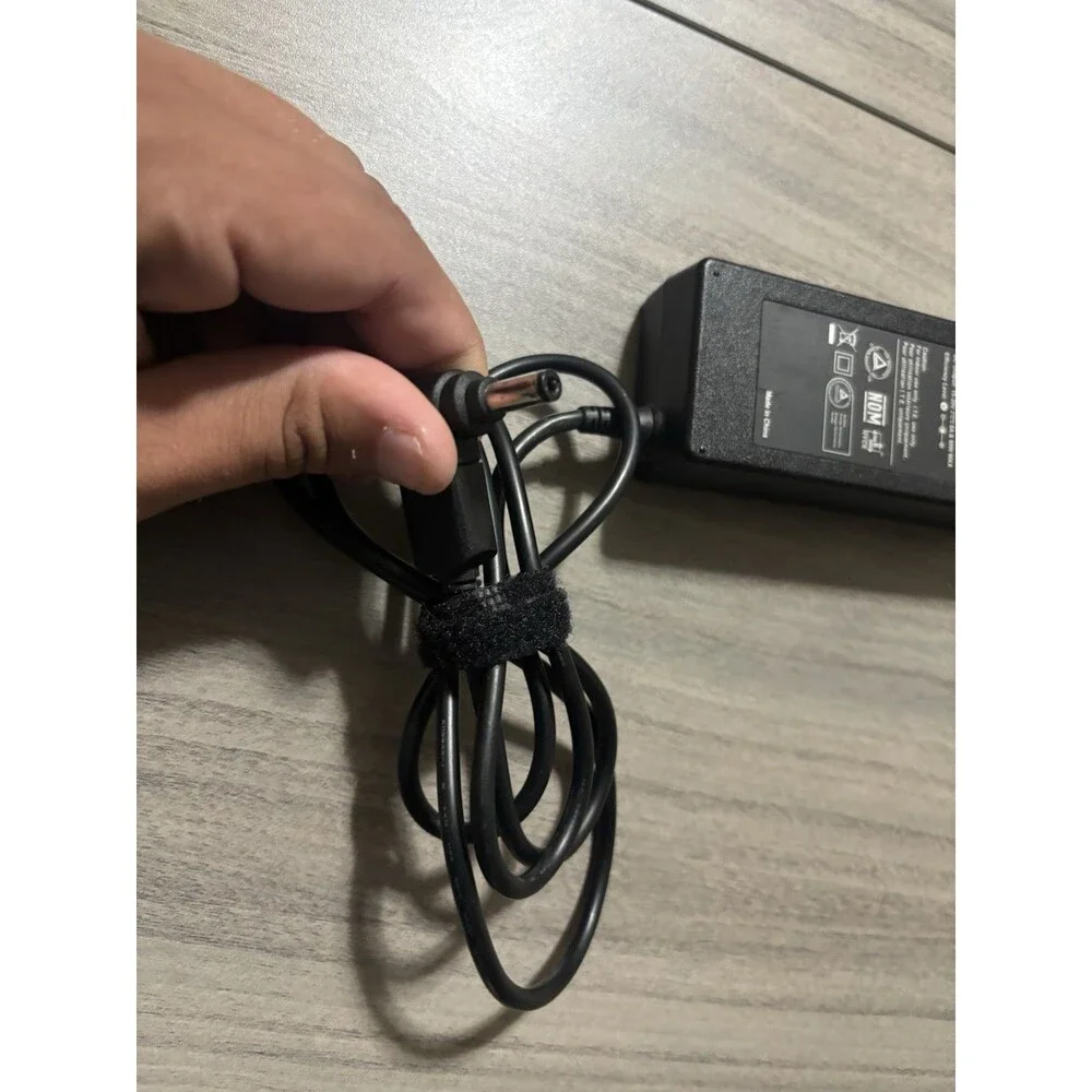 Trockerfish 90W Power Adapter 19V 4.74A Black Universal MPN F65-AC1